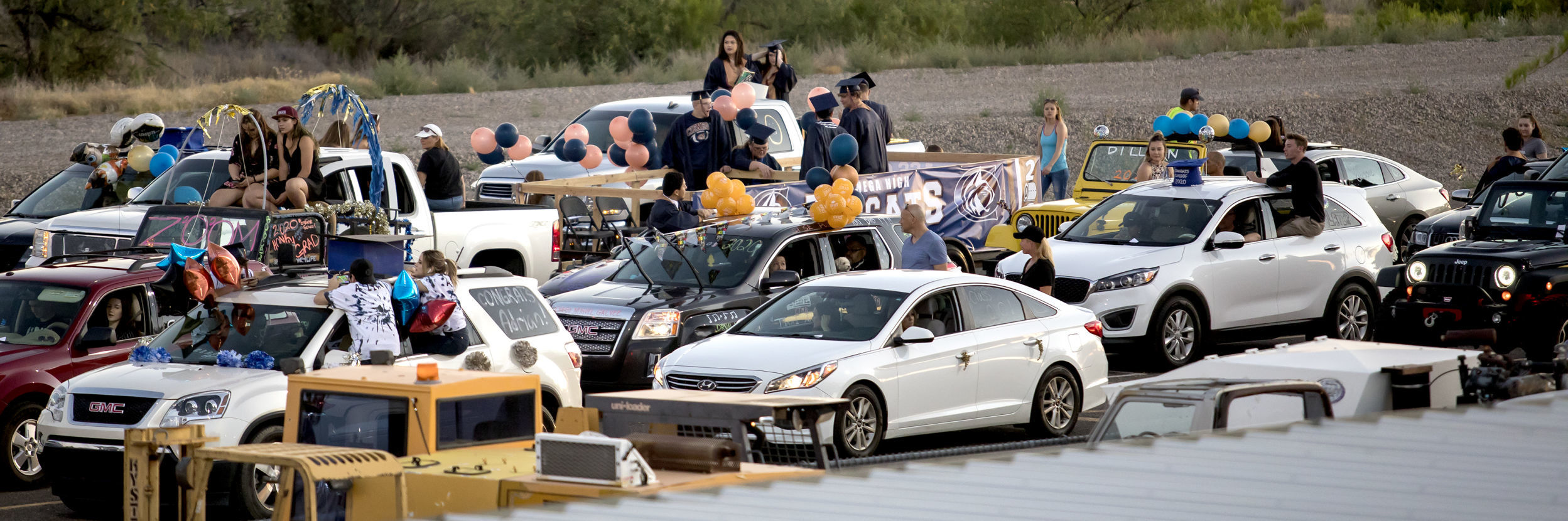 Cienega HS graduation at 蜜柚直播 Dragway